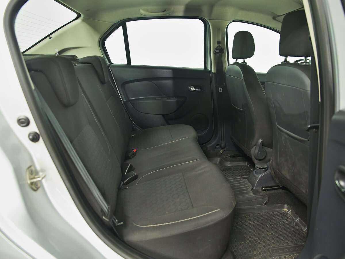 Рено Логан б/у, 2015, Автоматическая. Фото: #16