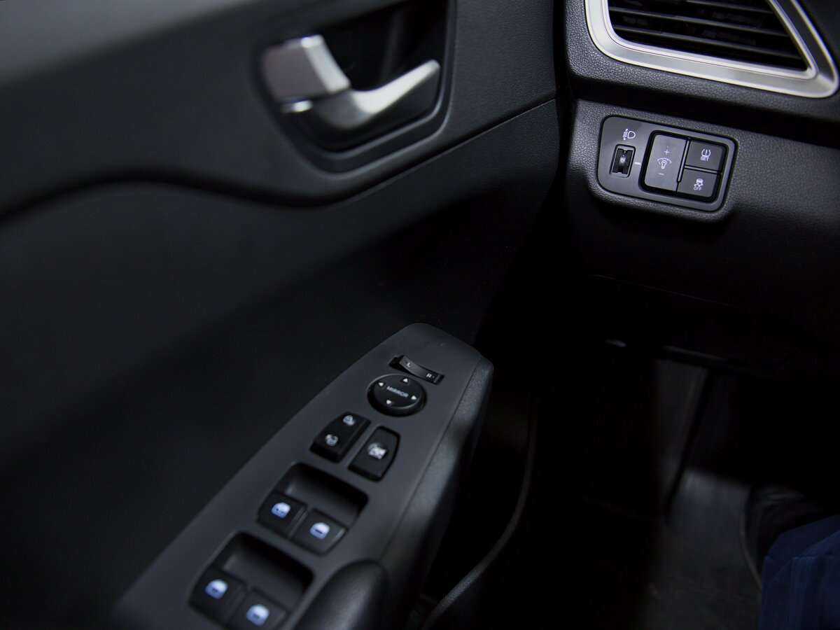 Hyundai Solaris б/у, 2020, Автоматическая. Фото: #13