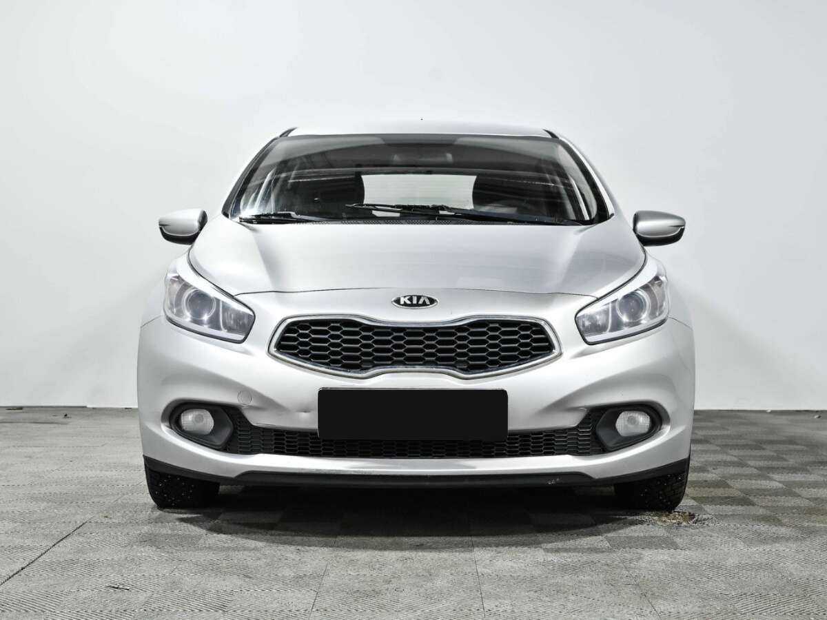 Kia Ceed б/у, 2012, Механическая. Фото: #1
