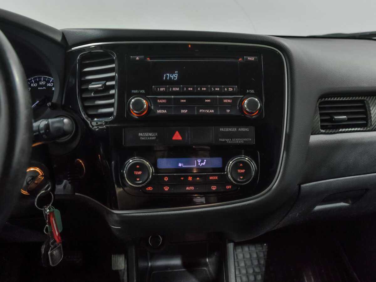 Mitsubishi Outlander б/у, 2013, Вариатор. Фото: #9