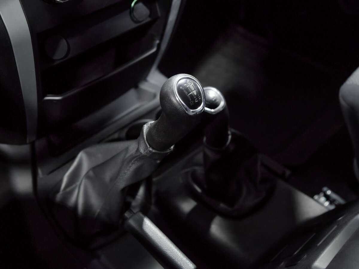 УАЗ Patriot б/у, 2023, Механическая. Фото: #8