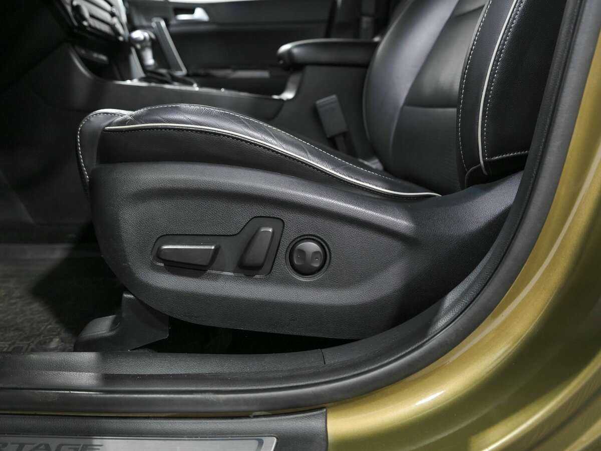 Kia Sportage б/у, 2016, Автоматическая. Фото: #18