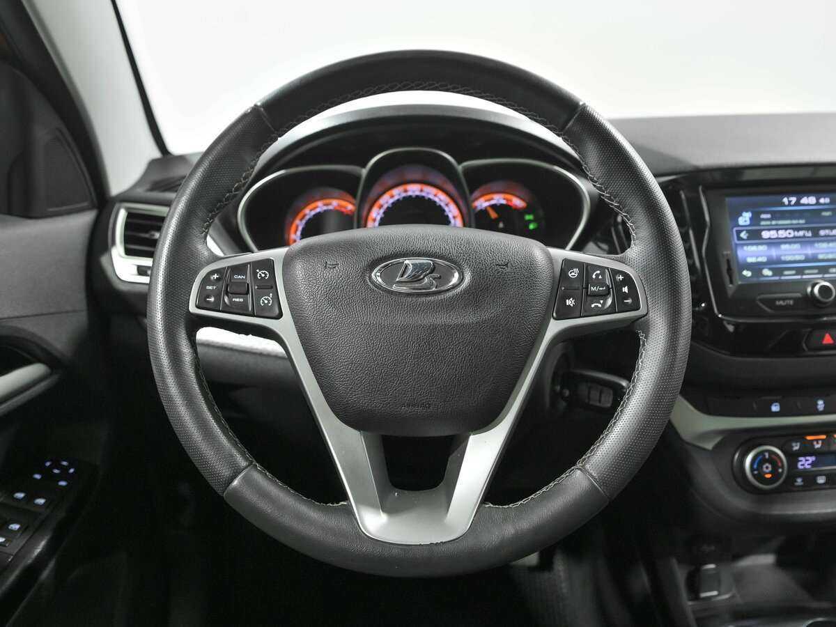 Lada (ВАЗ) Vesta б/у, 2019, Роботизированная. Фото: #2