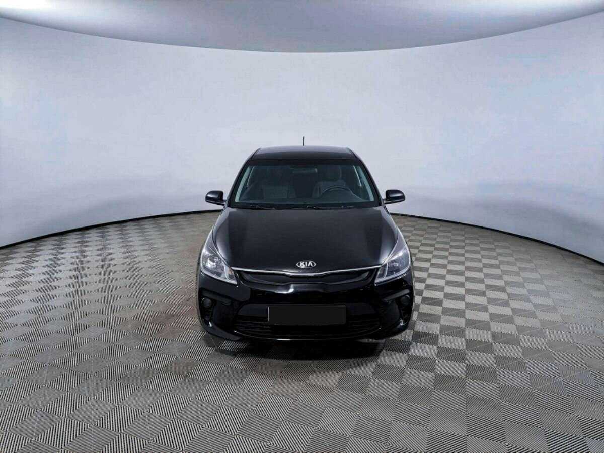 Kia Rio б/у, 2017, Автоматическая. Фото: #1