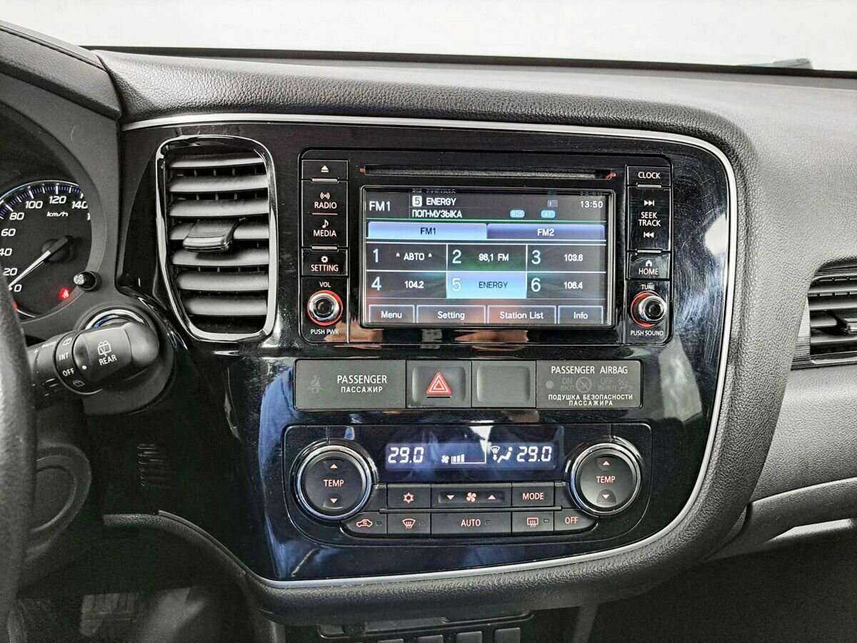 Mitsubishi Outlander б/у, 2017, Вариатор. Фото: #12