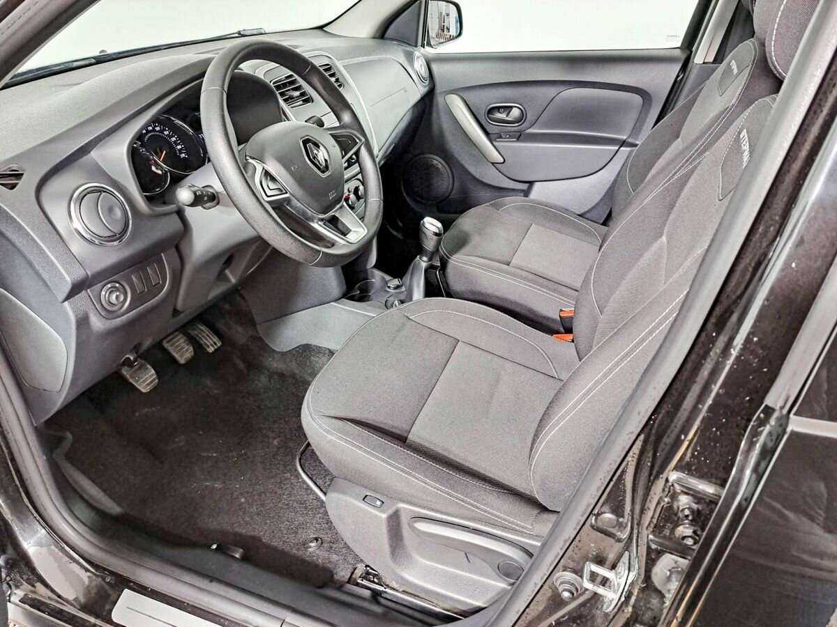 Renault Sandero б/у, 2021, Механическая. Фото: #13