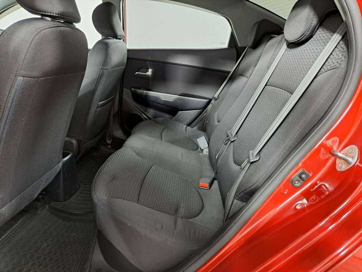 Kia Rio б/у, 2015, Автоматическая. Фото: #9