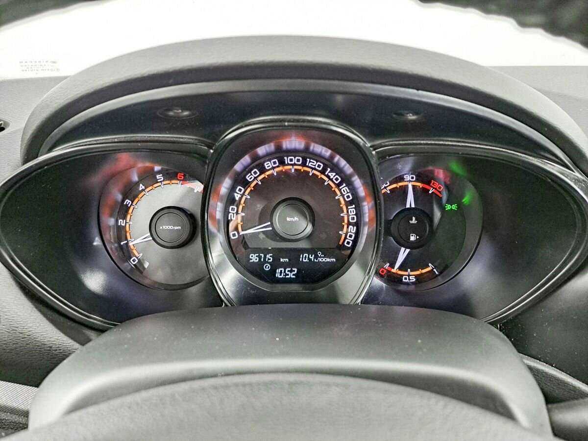 Lada (ВАЗ) Vesta б/у, 2020, Механическая. Фото: #11