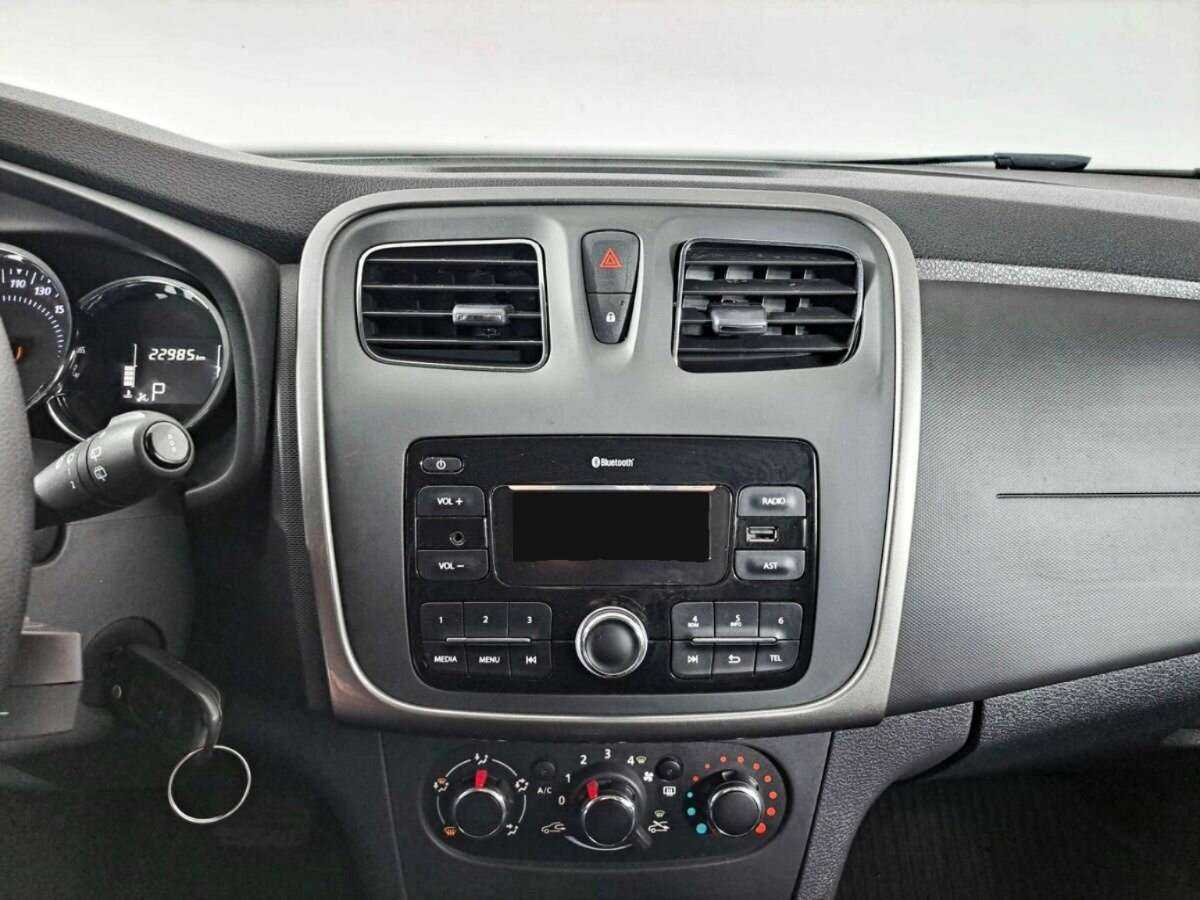 Renault Sandero б/у, 2020, Автоматическая. Фото: #12