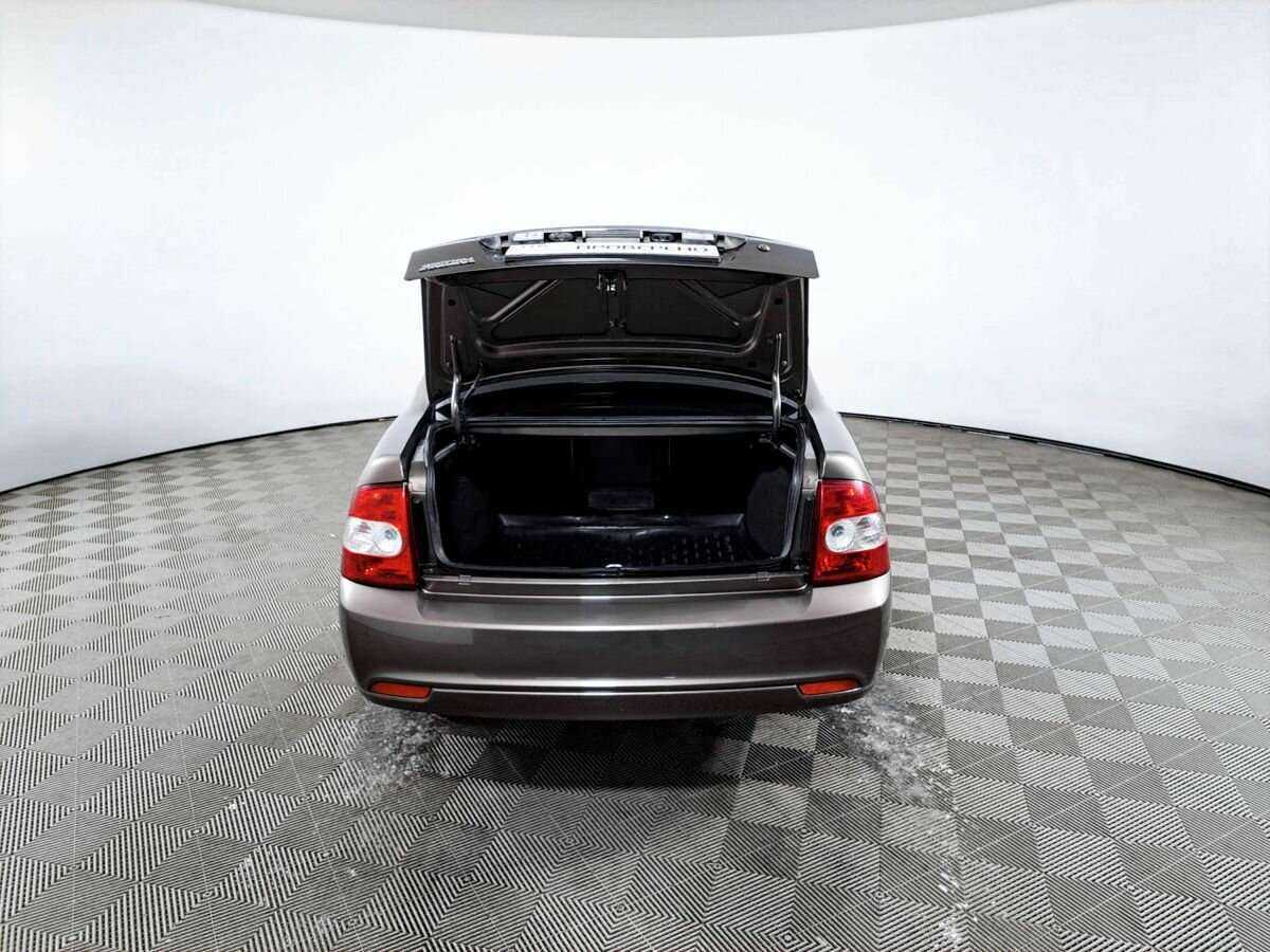 Lada (ВАЗ) Priora б/у, 2017, Механическая. Фото: #9