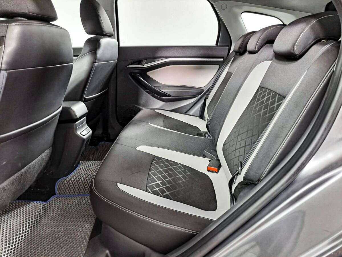 Lada (ВАЗ) Vesta б/у, 2017, Механическая. Фото: #11