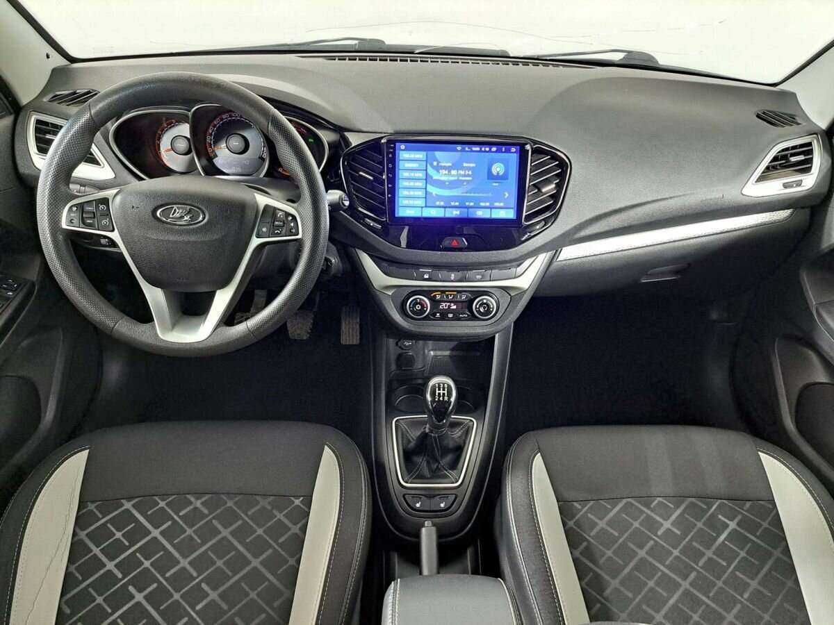 Lada (ВАЗ) Vesta б/у, 2018, Механическая. Фото: #11