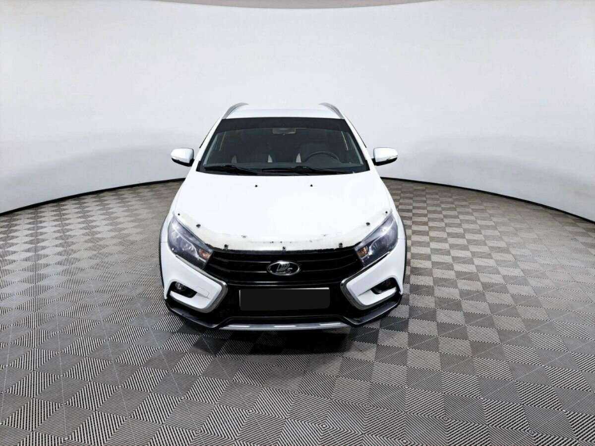 Lada (ВАЗ) Vesta б/у, 2019, Механическая. Фото: #1