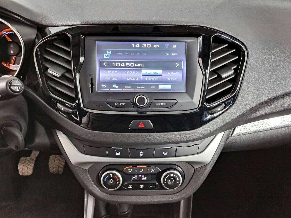 Lada (ВАЗ) Vesta б/у, 2019, Механическая. Фото: #12