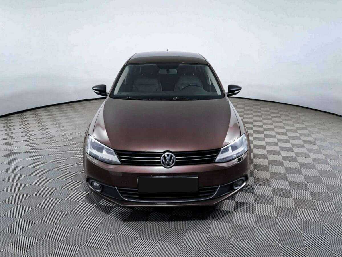 Volkswagen Jetta б/у, 2014, Механическая. Фото: #1