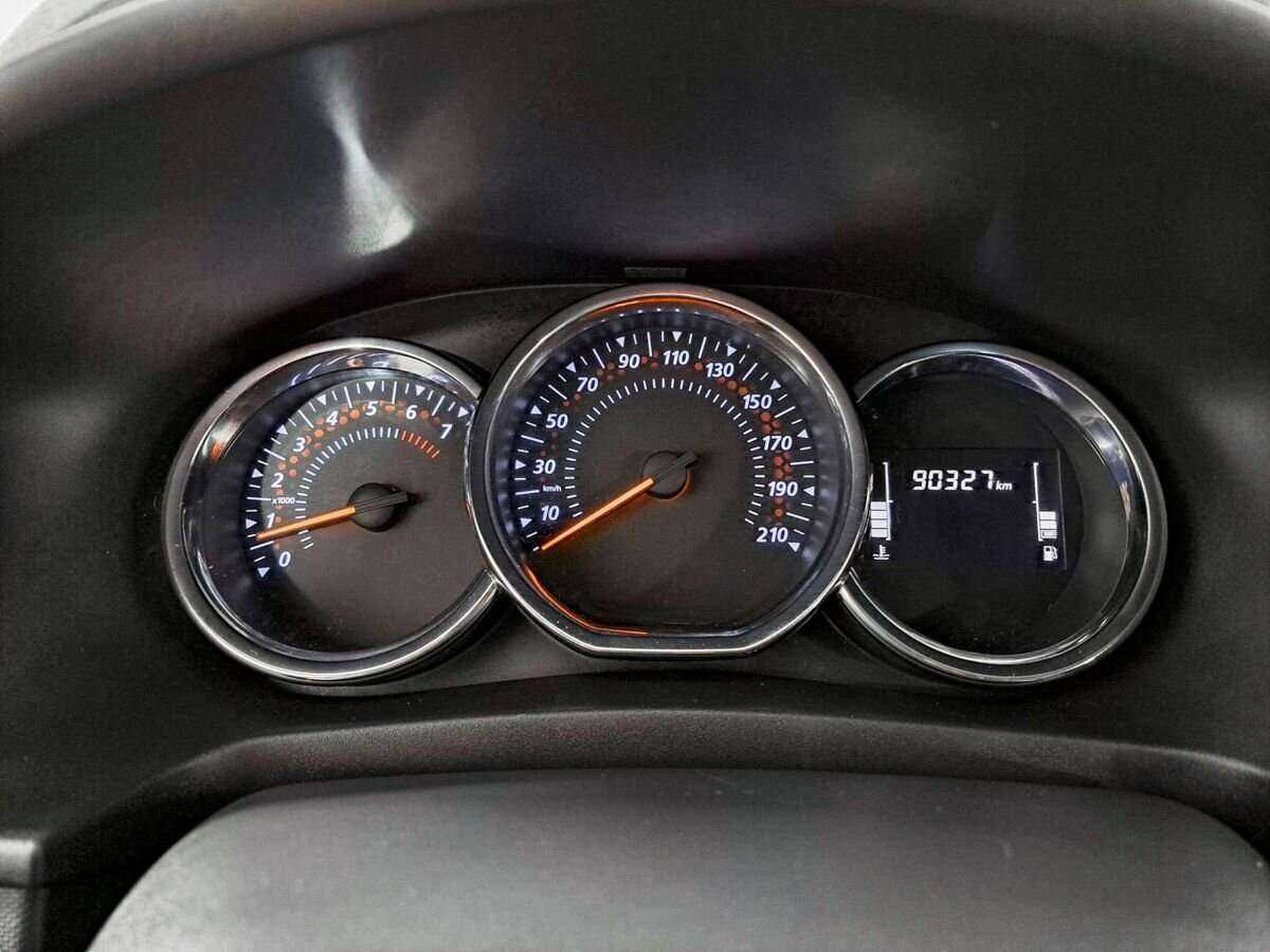 Renault Logan б/у, 2019, Механическая. Фото: #10