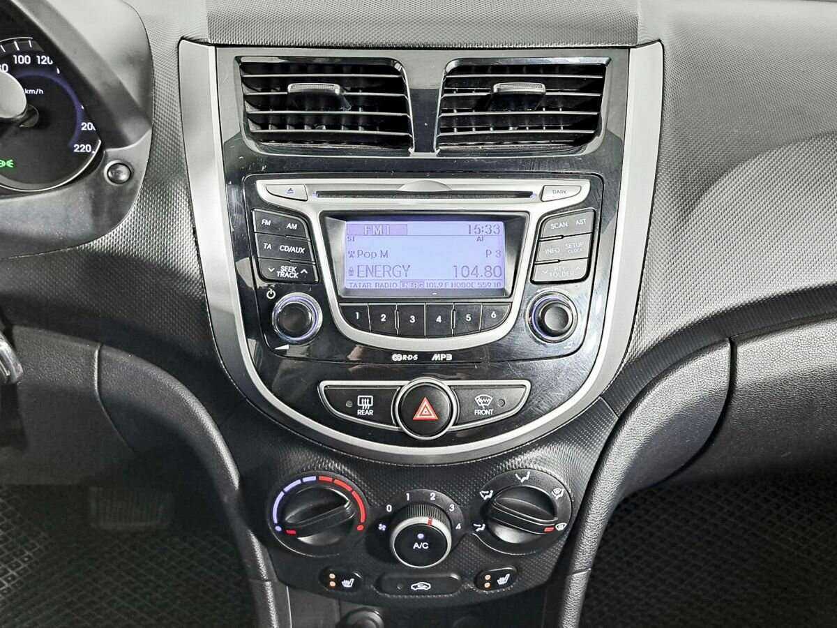 Hyundai Solaris б/у, 2013, Автоматическая. Фото: #14