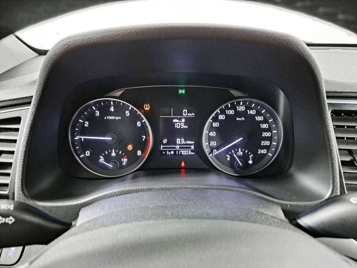 Хендай Елантра б/у, 2018, Механическая. Фото: #12