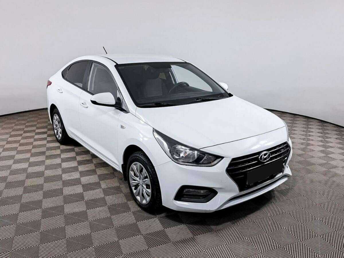 Hyundai Solaris б/у, 2019, Механическая. Фото: #1