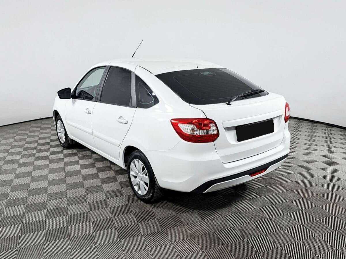 Lada (ВАЗ) Granta б/у, 2021, Механическая. Фото: #6