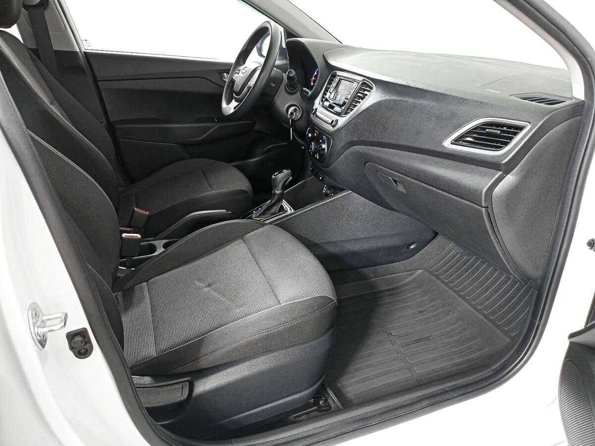 Hyundai Solaris б/у, 2017, Автоматическая. Фото: #10