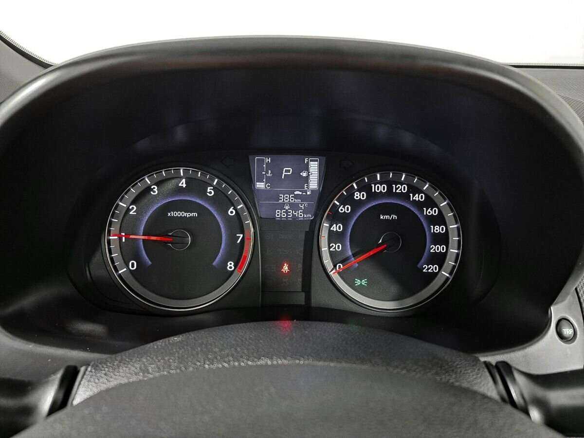 Хендай Солярис б/у, 2015, Автоматическая. Фото: #8