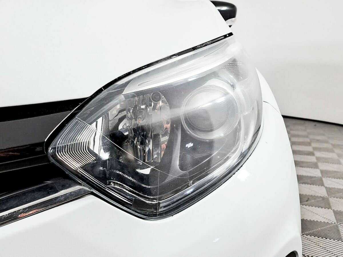 Renault Kaptur б/у, 2017, Механическая. Фото: #16