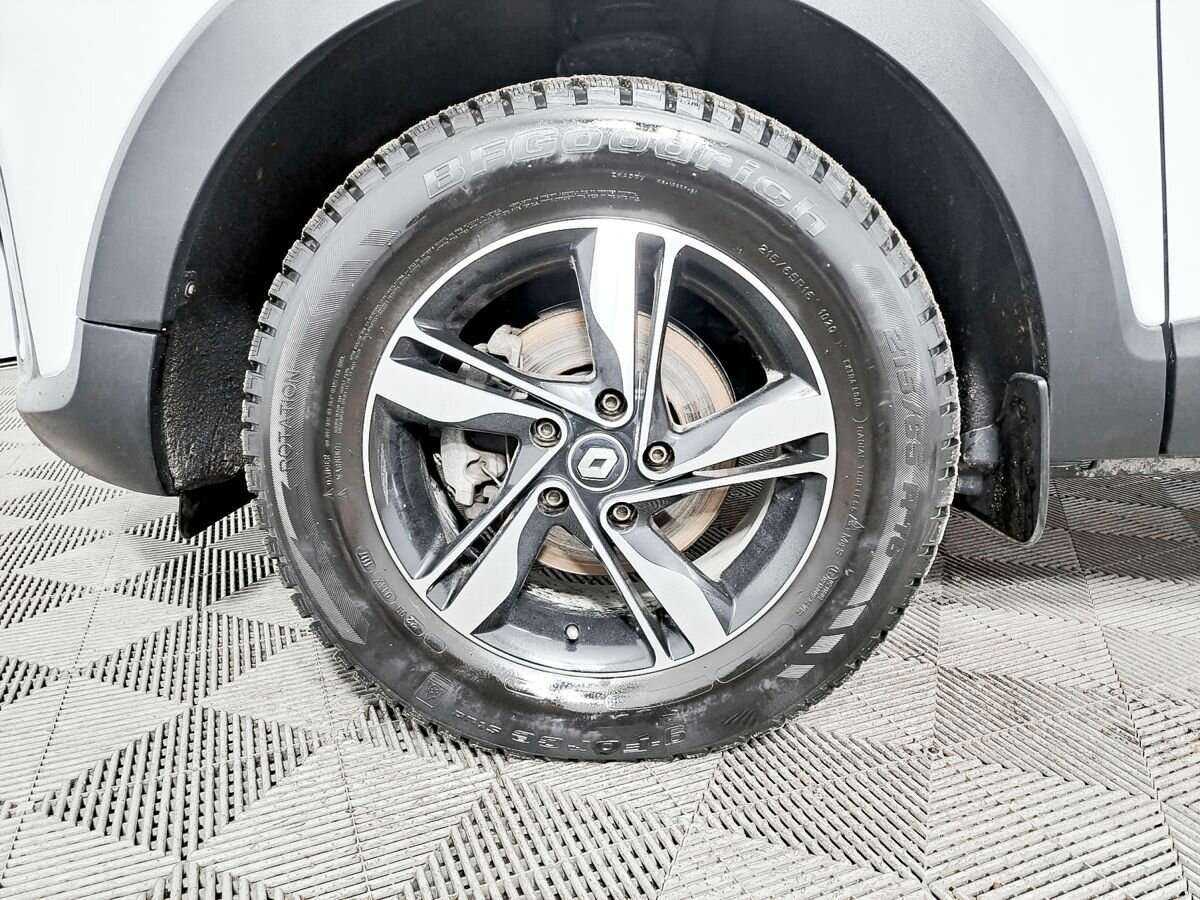 Renault Kaptur б/у, 2017, Механическая. Фото: #17