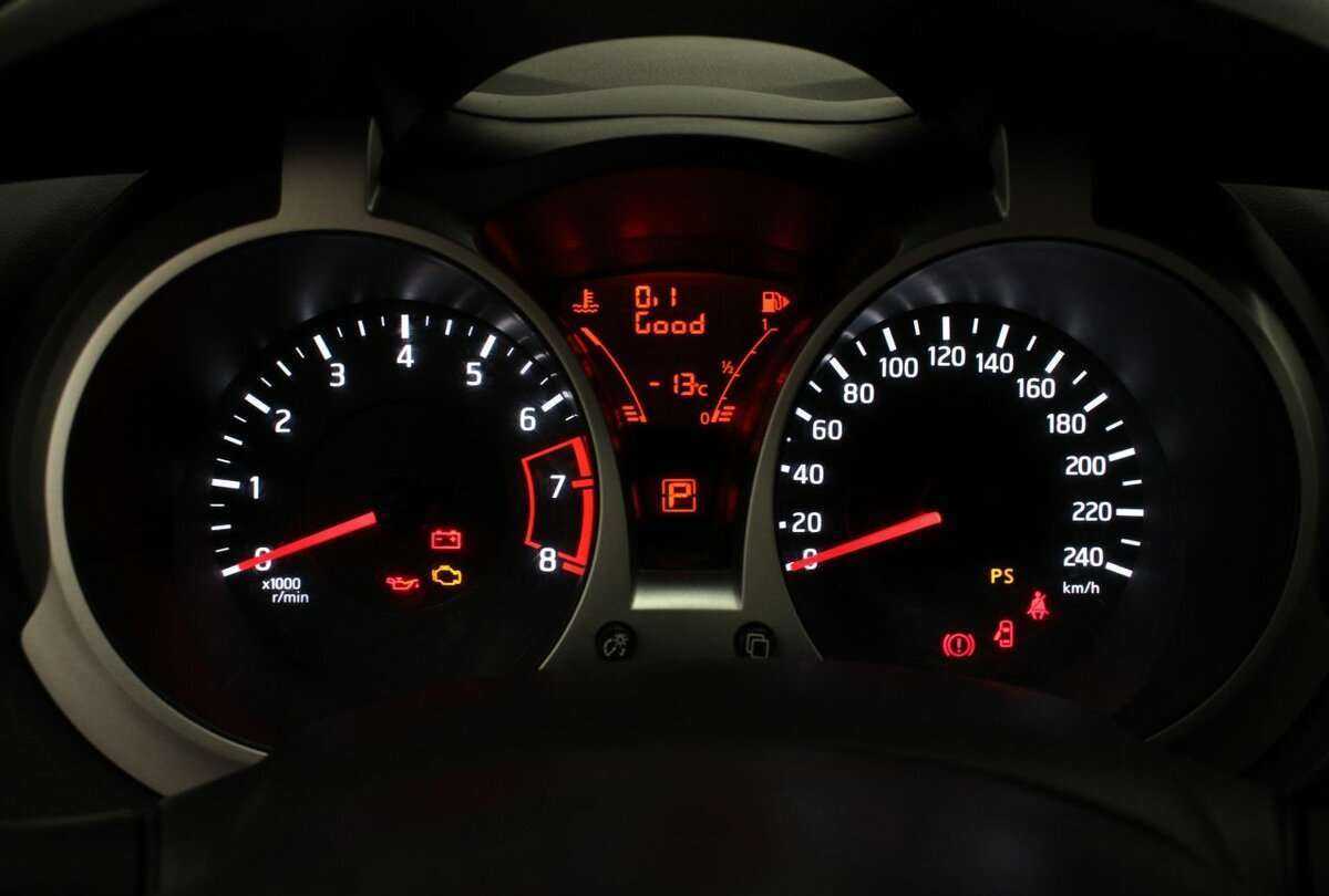 Ниссан Жук б/у, 2012, Вариатор. Фото: #7