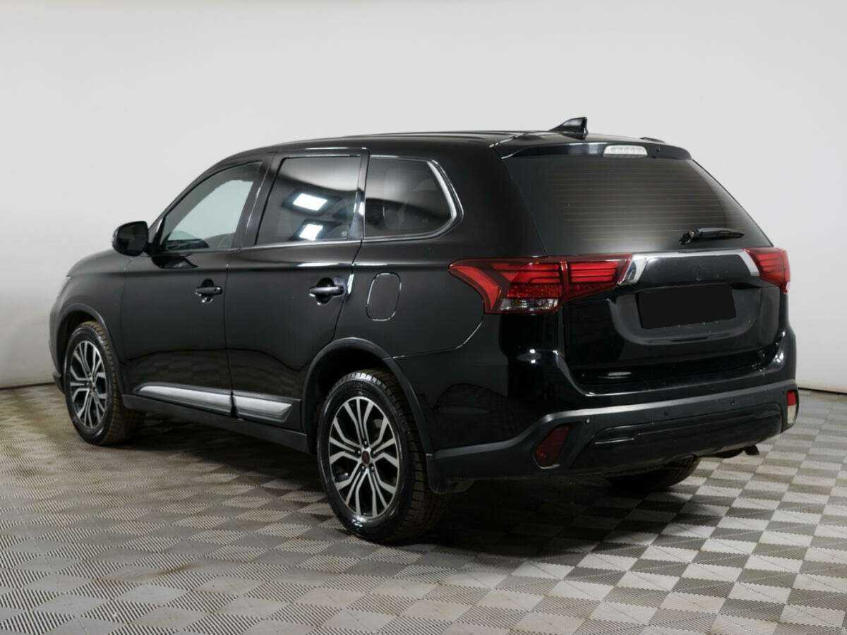 Mitsubishi Outlander б/у, 2018, Вариатор. Фото: #4