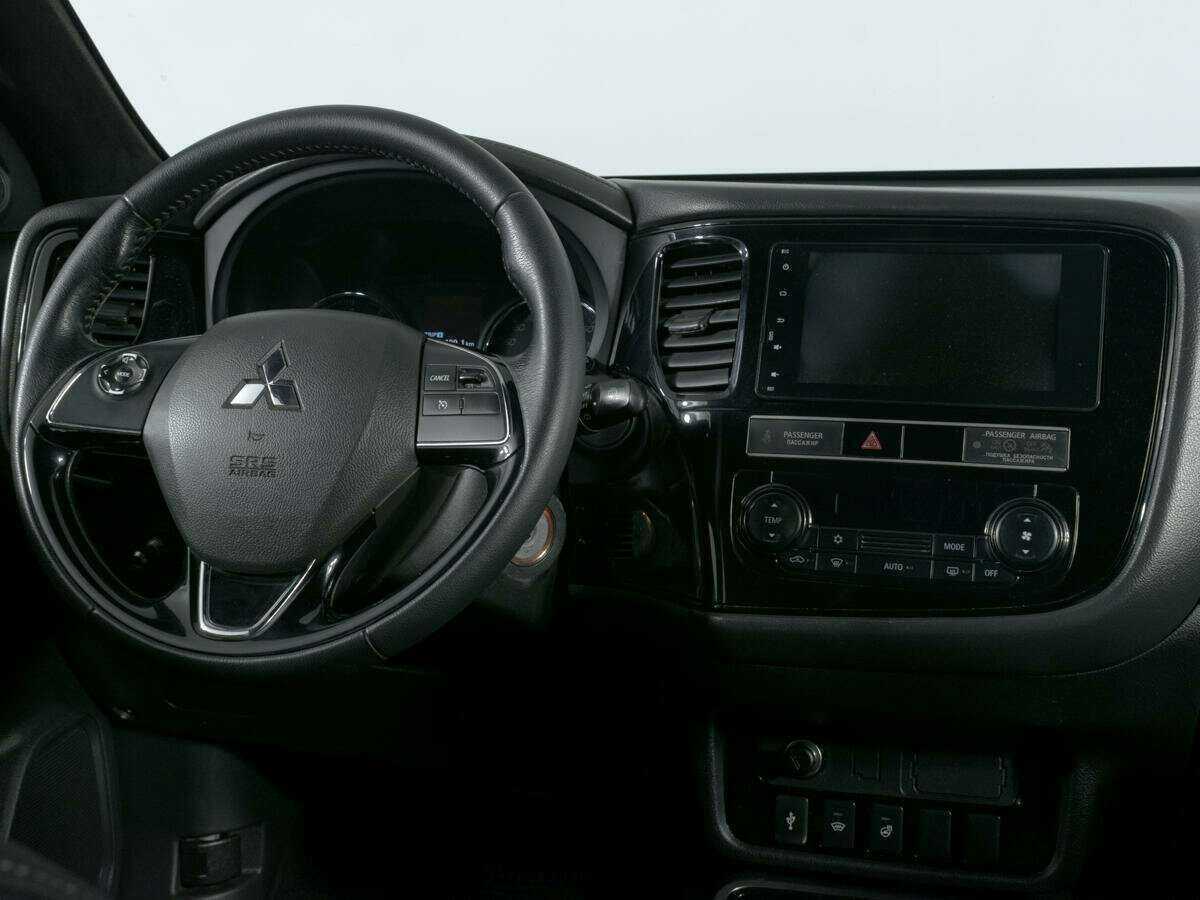 Mitsubishi Outlander б/у, 2018, Вариатор. Фото: #7