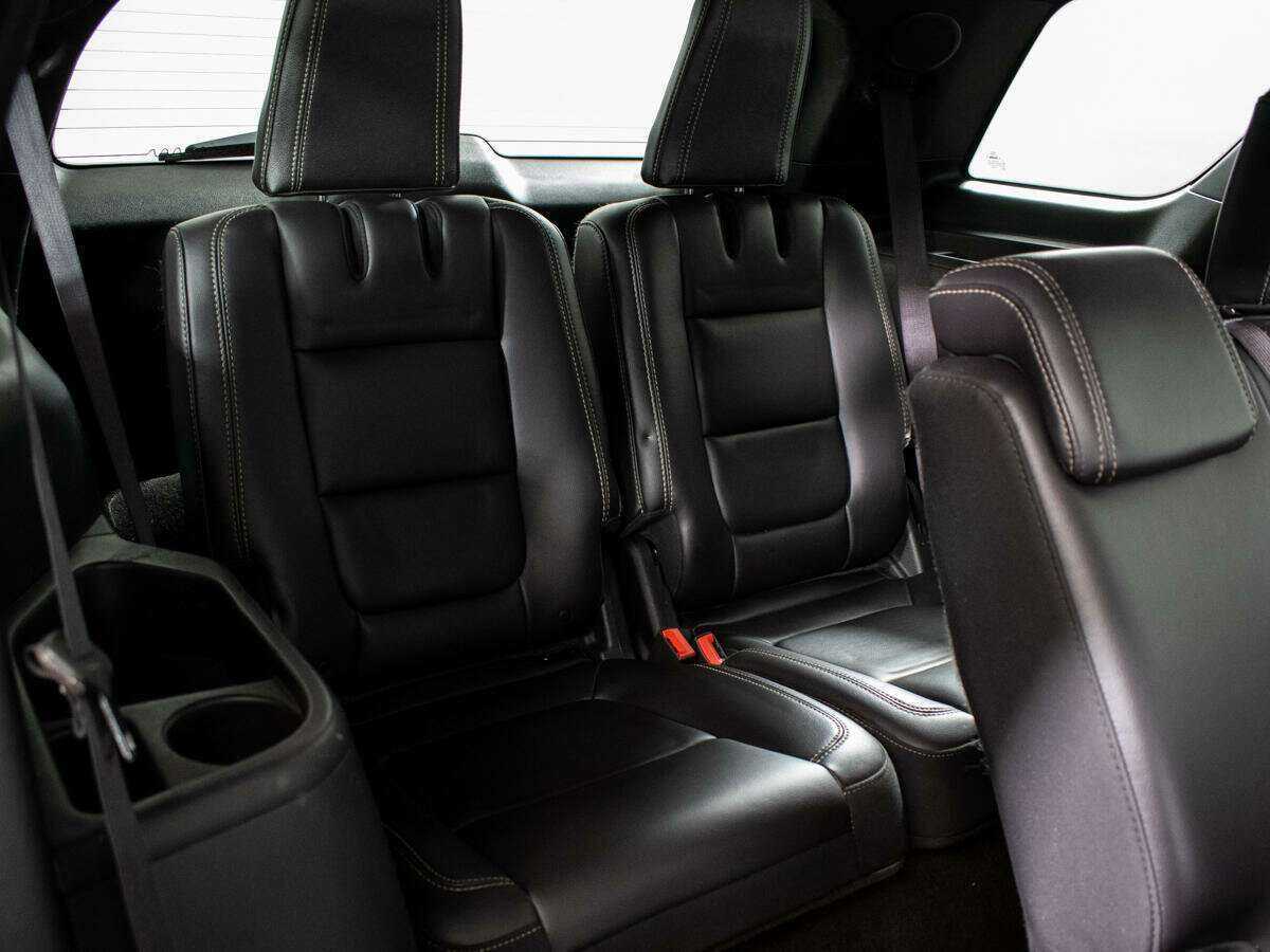 Ford Explorer б/у, 2013, Автоматическая. Фото: #8