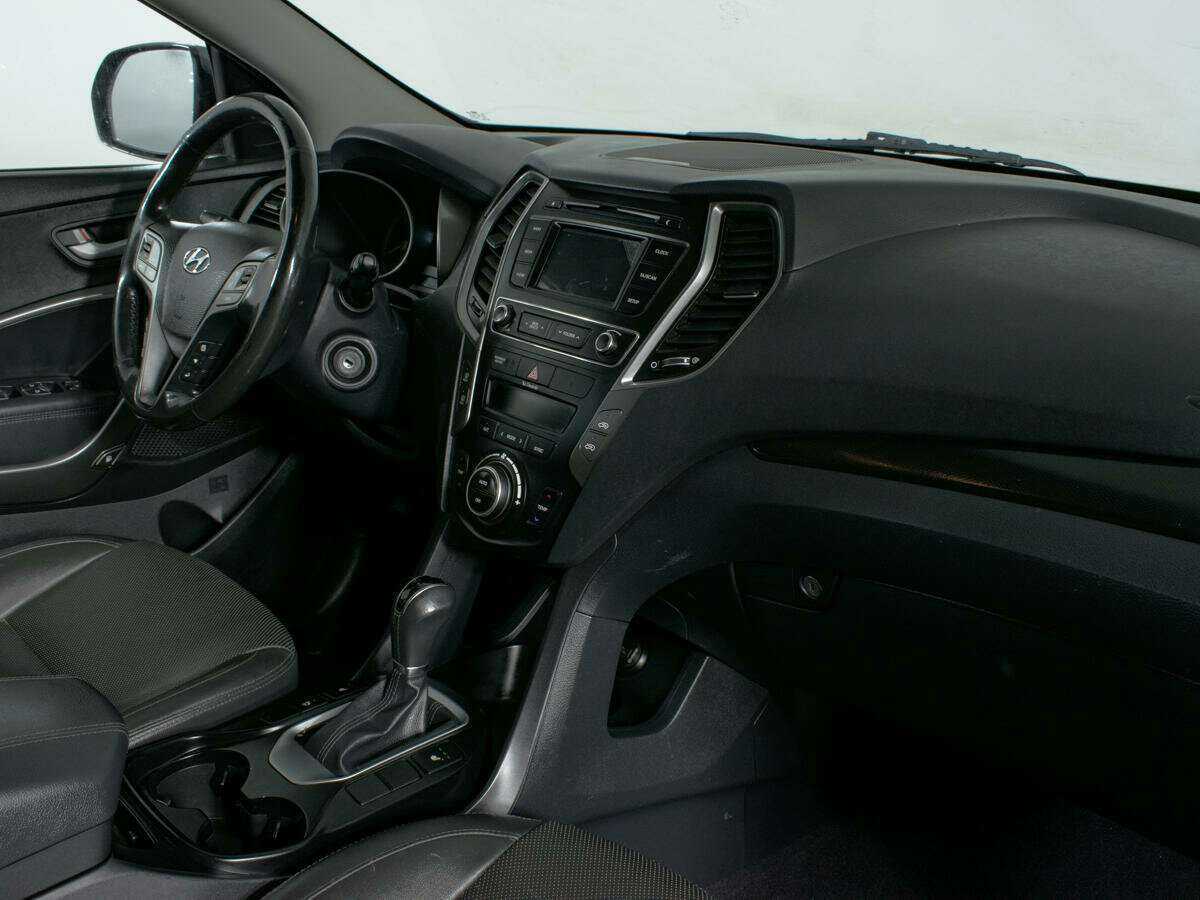 Hyundai Santa Fe б/у, 2017, Автоматическая. Фото: #6