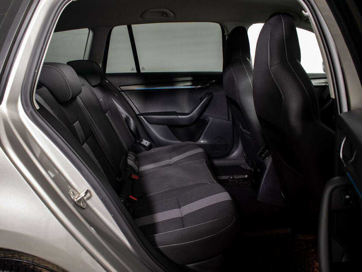 Шкода Октавия б/у, 2018, Роботизированная. Фото: #7