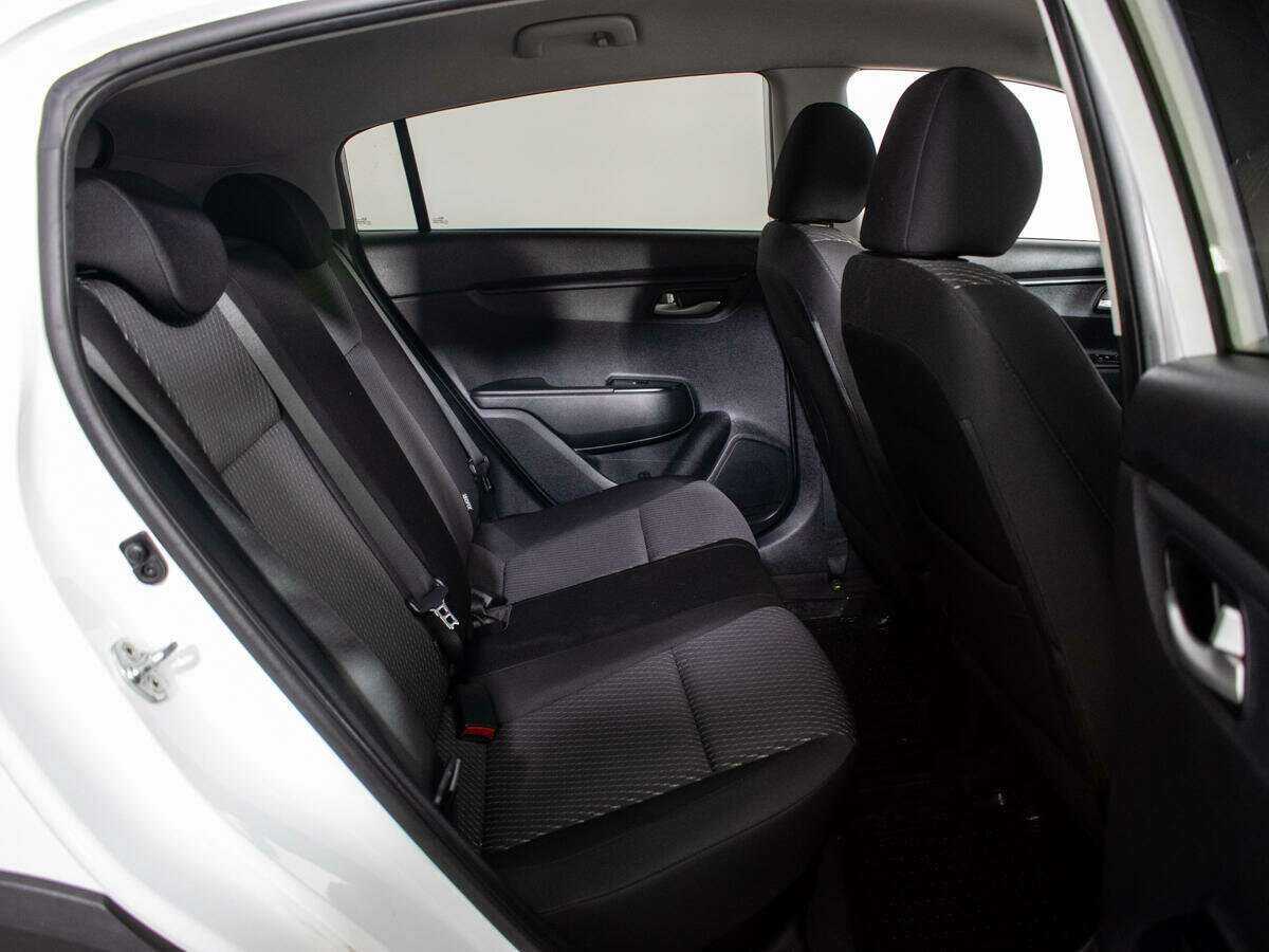 Kia Rio б/у, 2018, Автоматическая. Фото: #6