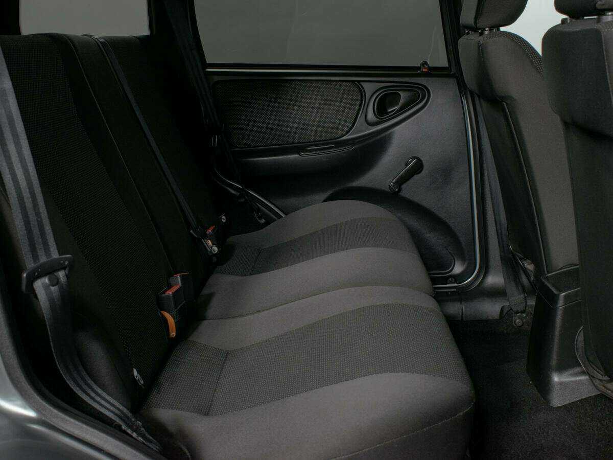 Шевроле Нива б/у, 2018, Механическая. Фото: #9