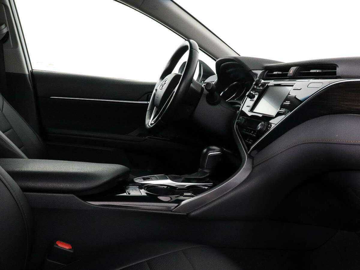 Toyota Camry б/у, 2020, Автоматическая. Фото: #6