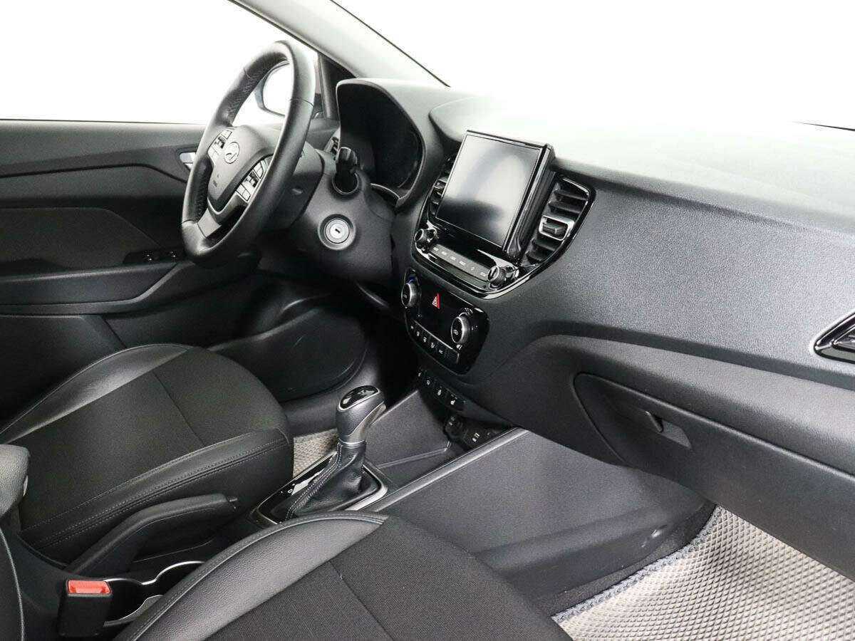 Hyundai Solaris б/у, 2022, Автоматическая. Фото: #5