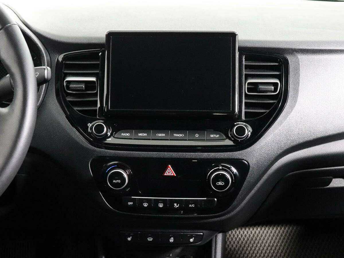 Hyundai Solaris б/у, 2022, Автоматическая. Фото: #10