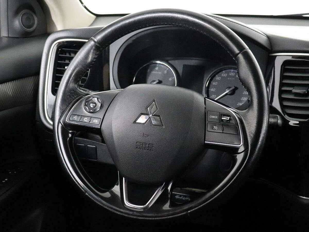 Mitsubishi Outlander б/у, 2015, Вариатор. Фото: #11