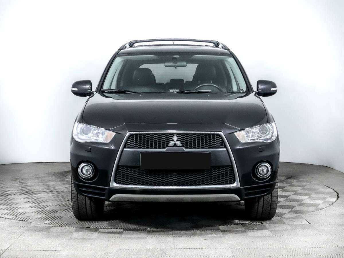 Mitsubishi Outlander б/у, 2012, Автоматическая. Фото: #1