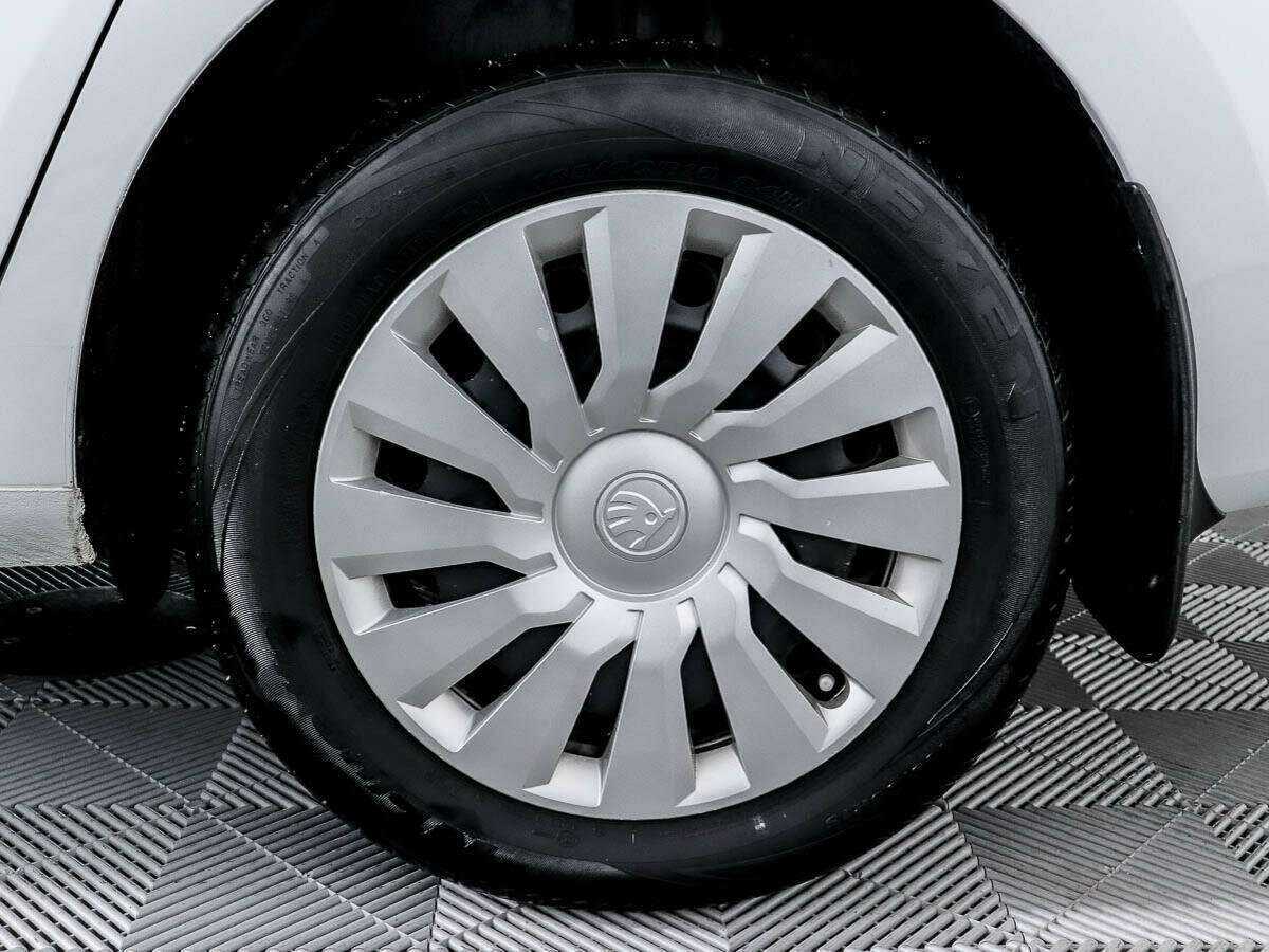 Skoda Rapid б/у, 2020, Автоматическая. Фото: #10