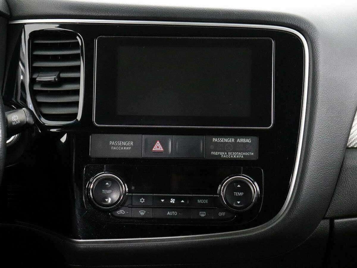 Mitsubishi Outlander б/у, 2018, Вариатор. Фото: #11