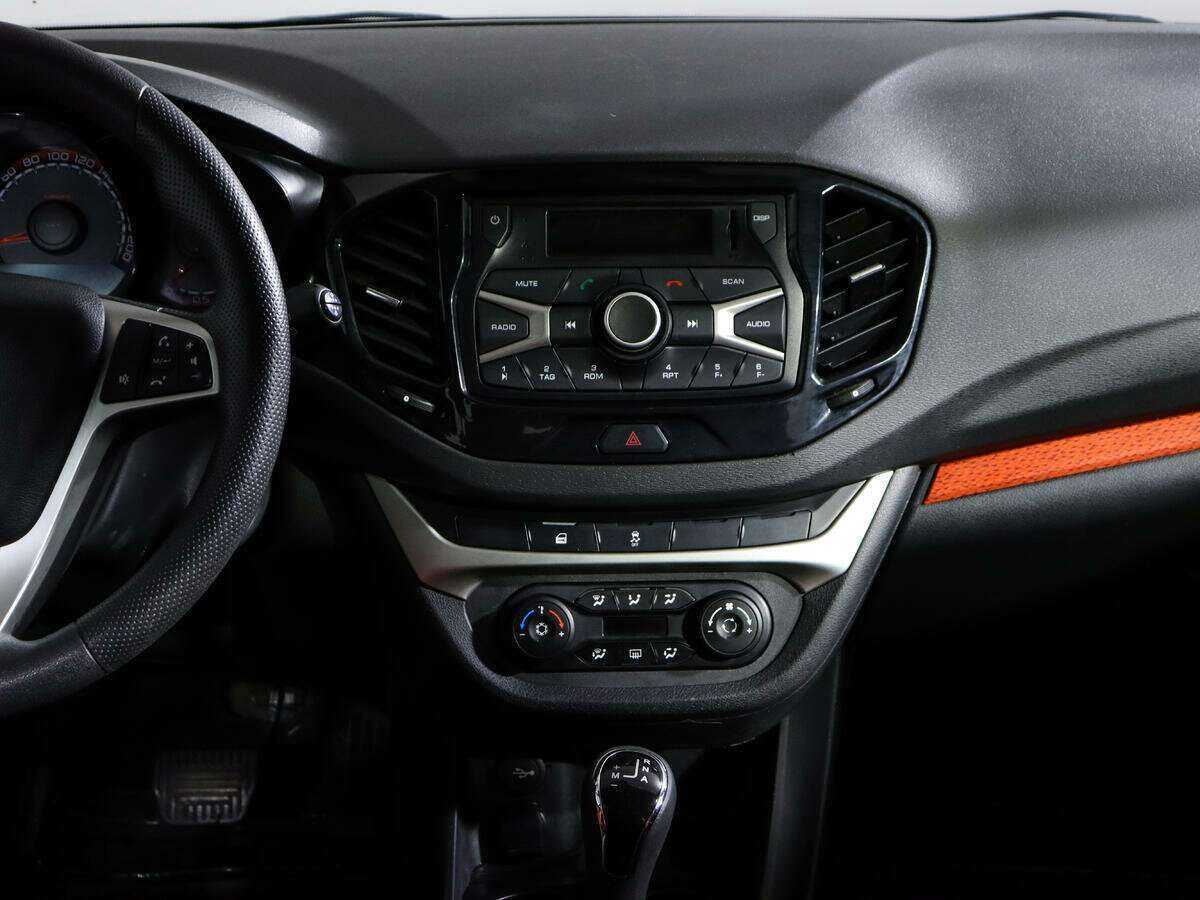 Lada (ВАЗ) Vesta б/у, 2019, Роботизированная. Фото: #12