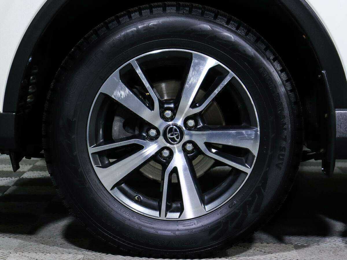 Toyota RAV4 б/у, 2017, Вариатор. Фото: #19