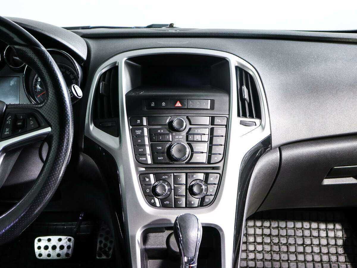 Opel Astra б/у, 2013, Автоматическая. Фото: #12
