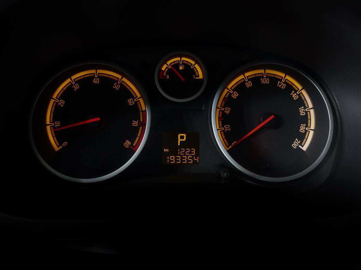 Опель Корса б/у, 2013, Автоматическая. Фото: #9