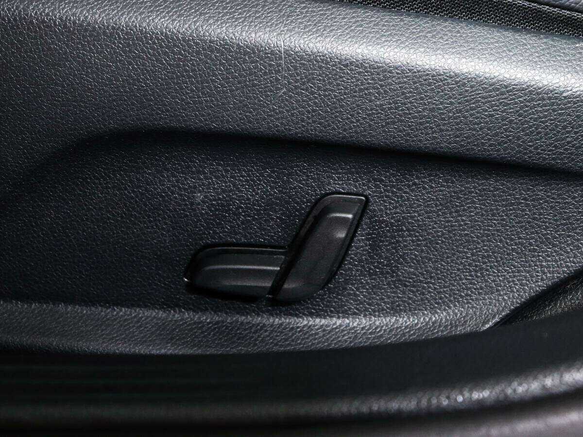 Mercedes-Benz C-Класс б/у, 2015, Автоматическая. Фото: #18