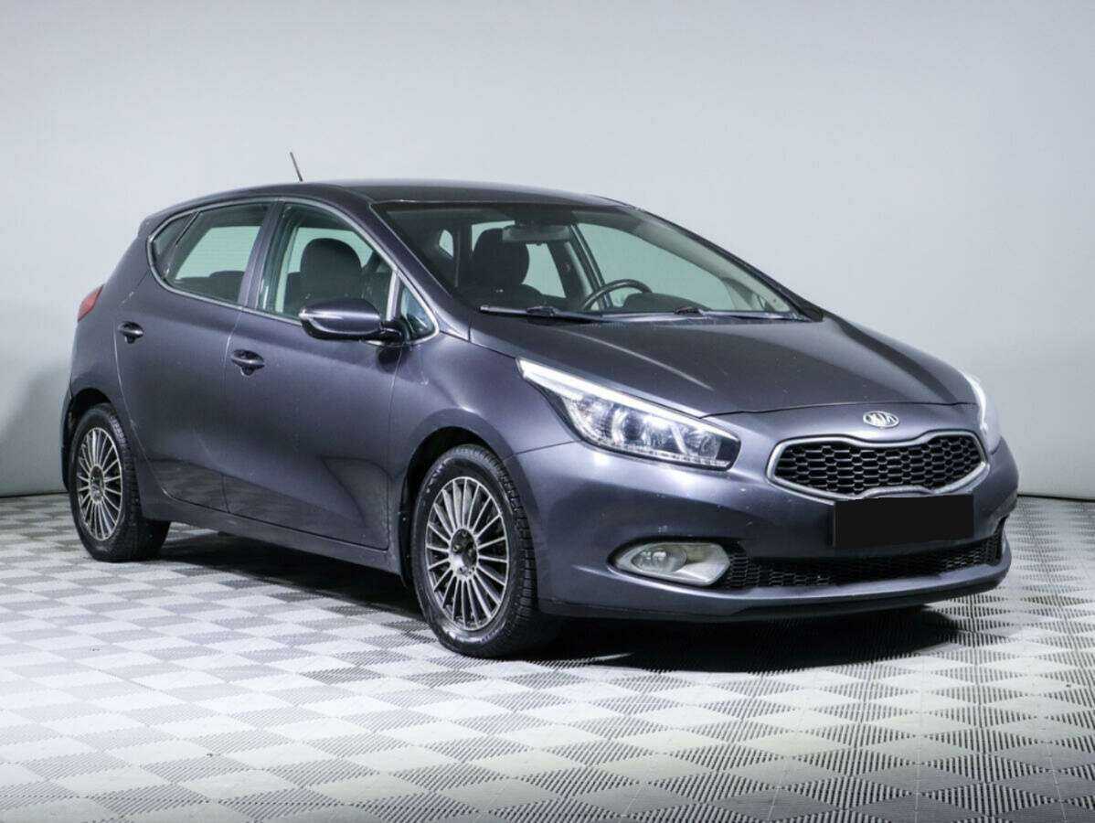 Kia Ceed б/у, 2014, Автоматическая. Фото: #2