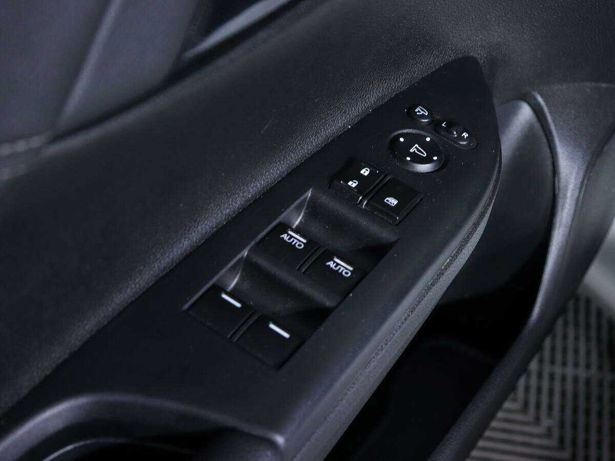 Honda Accord б/у, 2013, Автоматическая. Фото: #13